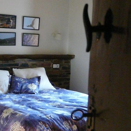 Palacio Viejo De Las Corchuelas Torrejón el Rubio Eksteriør billede