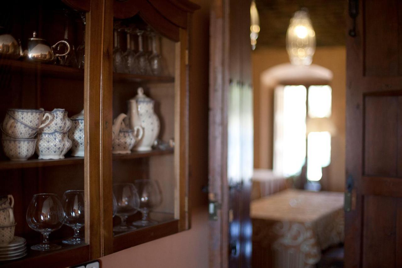 Palacio Viejo De Las Corchuelas Torrejón el Rubio Eksteriør billede